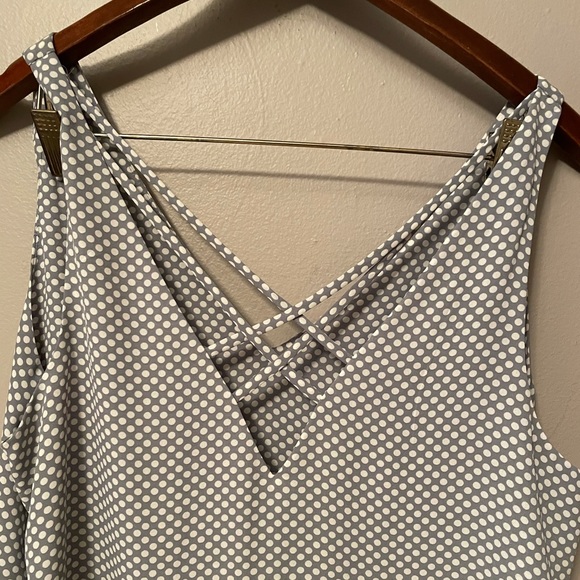 Express gray and white polka dot tank - Picture 2 of 3
